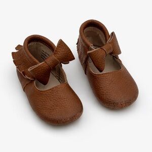 Monkey Feet Brown Leather Bow Moccasins Baby Shoes 18–24M